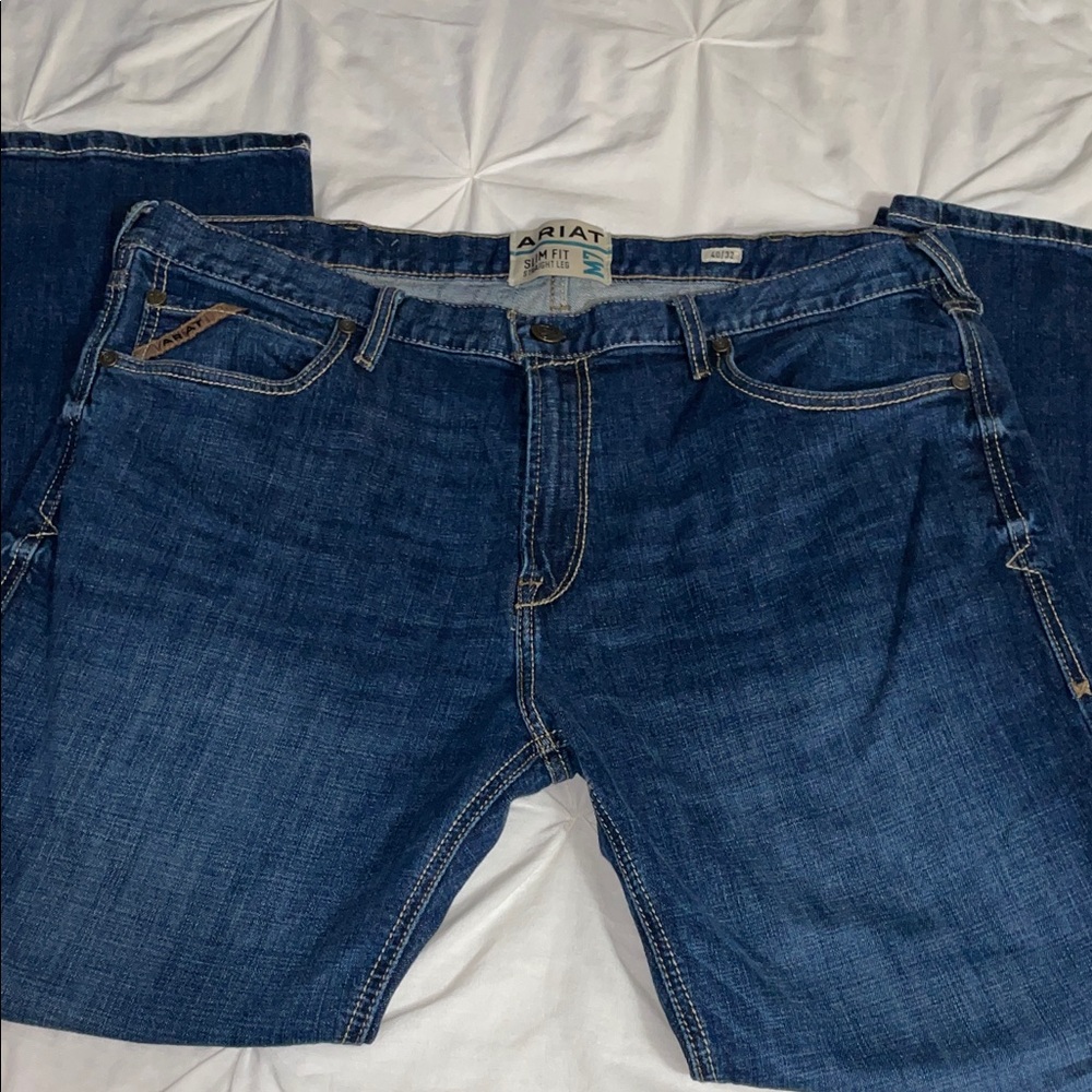 Ariat Men's Relaxed Fit Dark Blue Jeans
